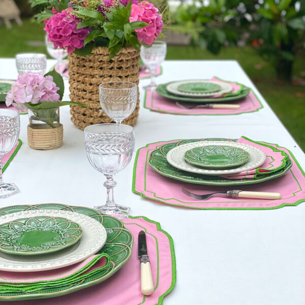 Homes&Seasons - Alice Pink Placemats & Napkins Set of 4