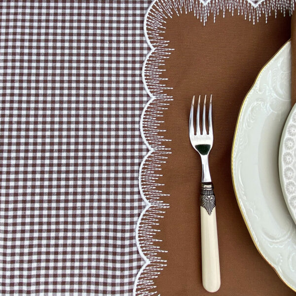 Homes&Seasons - Alice Brown Placemats & Napkins Set of 4
