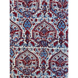 Homes&Seasons - Alice Blue and Burgundy Print on White Tablecloth