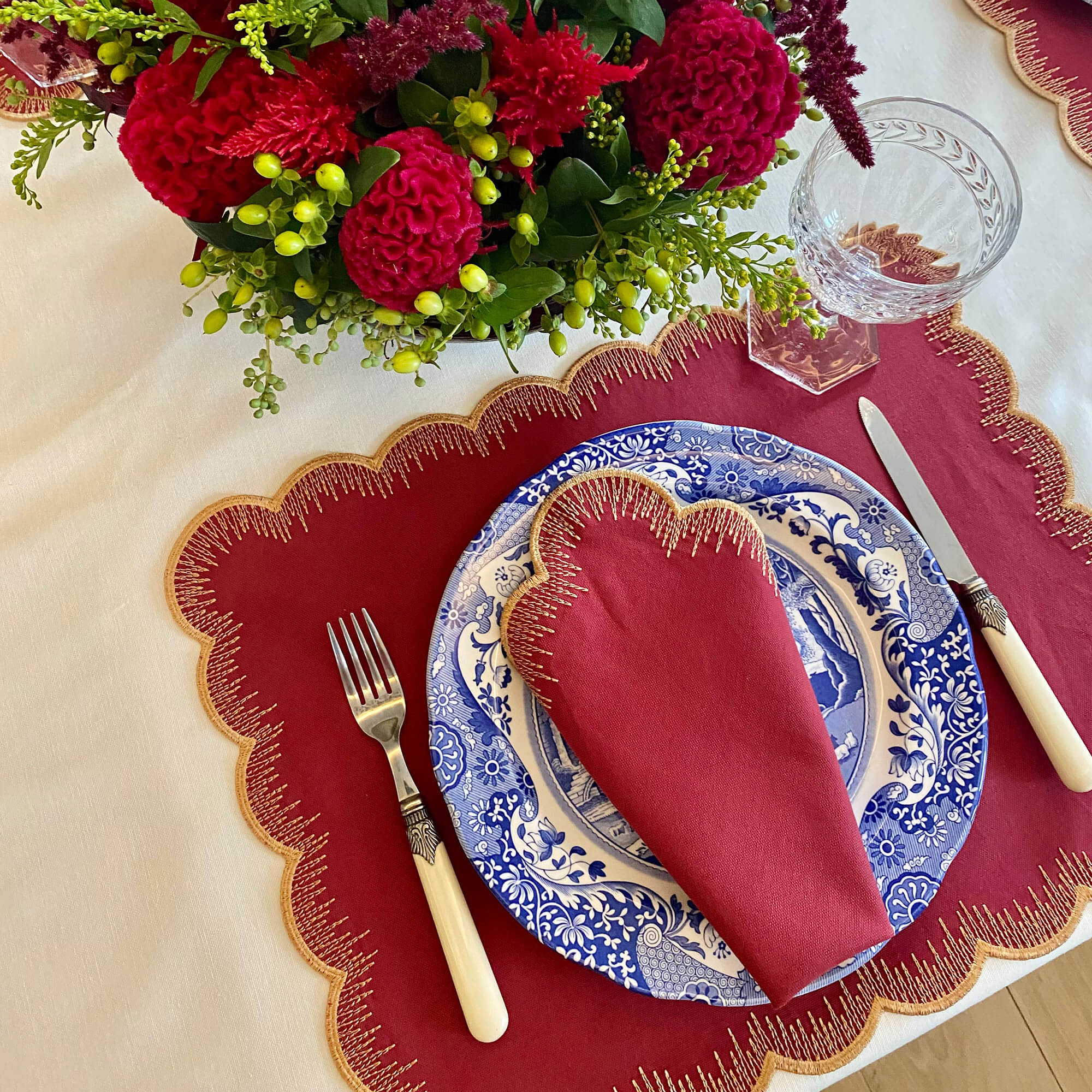 Homes And Seasons - Florence Burgundy Placemats and Napkin Set